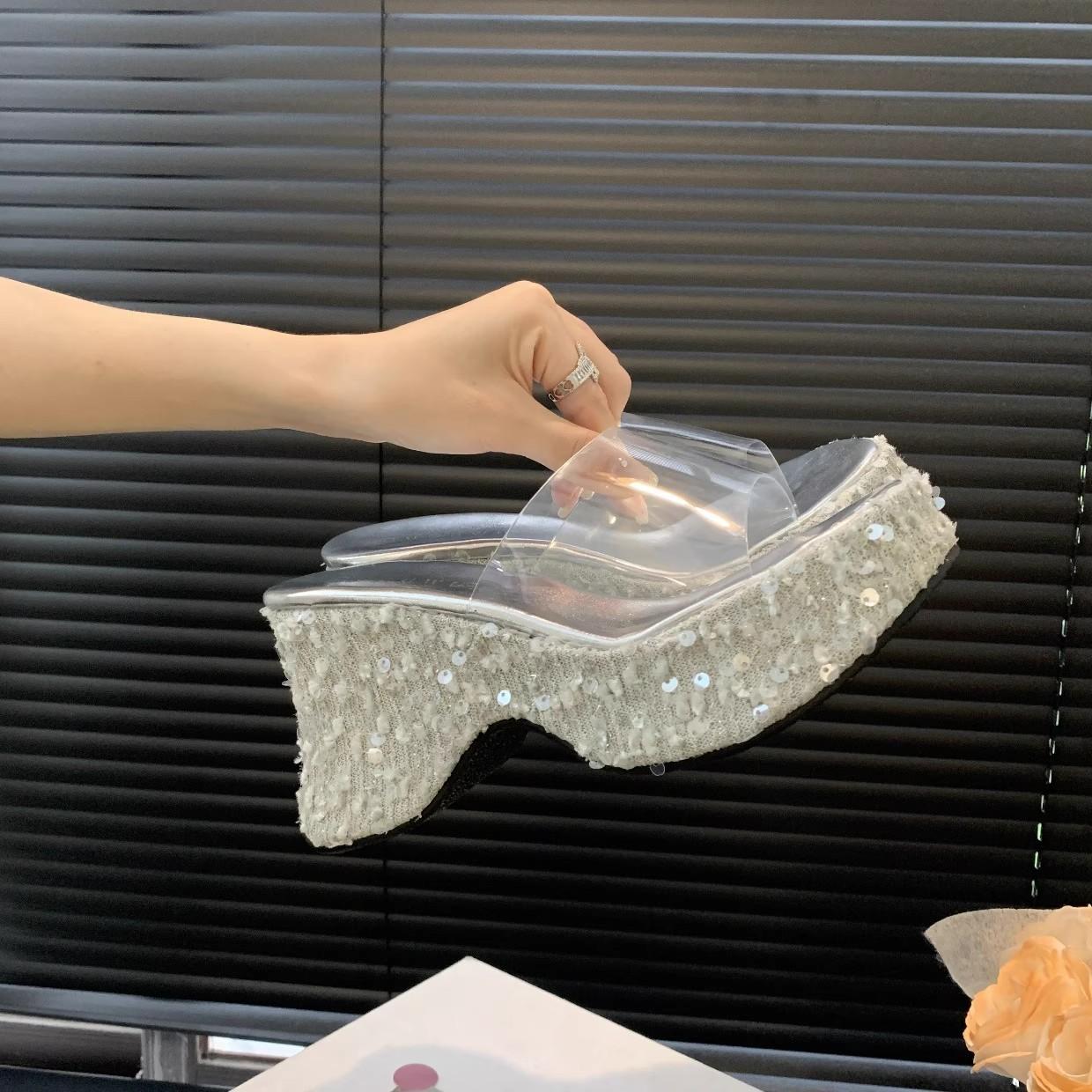 

Small man height gain super high heels glitter sequins women s summer slope heel transparent muffin bottom thick sole beach cool slippers 35 срібний