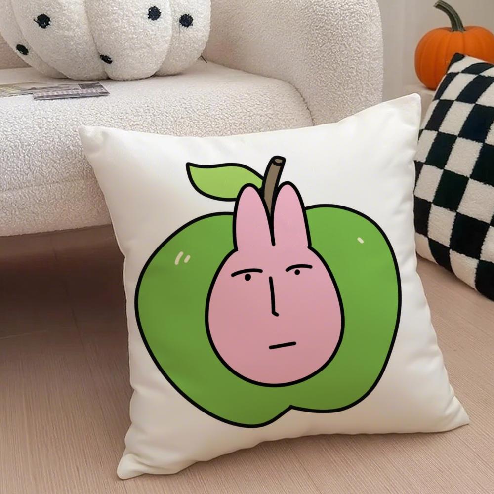 Dreamy Strawberries Cushion Cover Throw Pillow Cover Hidden Button Durable Polyester Chair Cushion