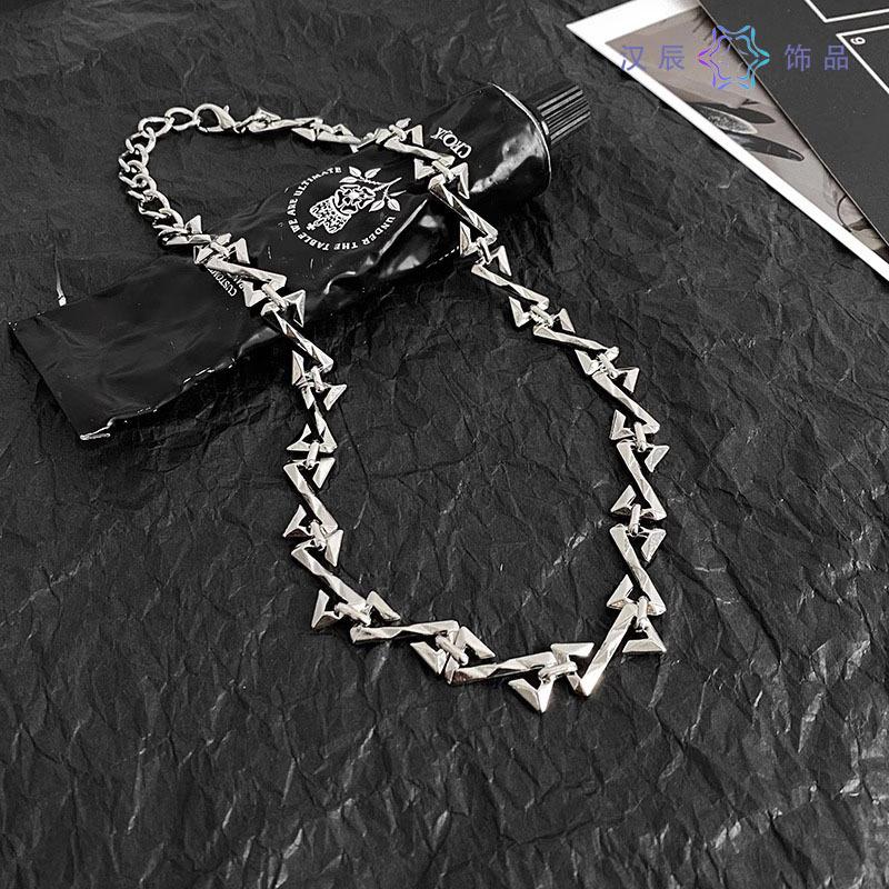 

Hip Hop Punk Style Letter Z Splicing Necklace Suitable For Men And Women Fashionable And Creative Silver Color Jewelry Gift серебряный