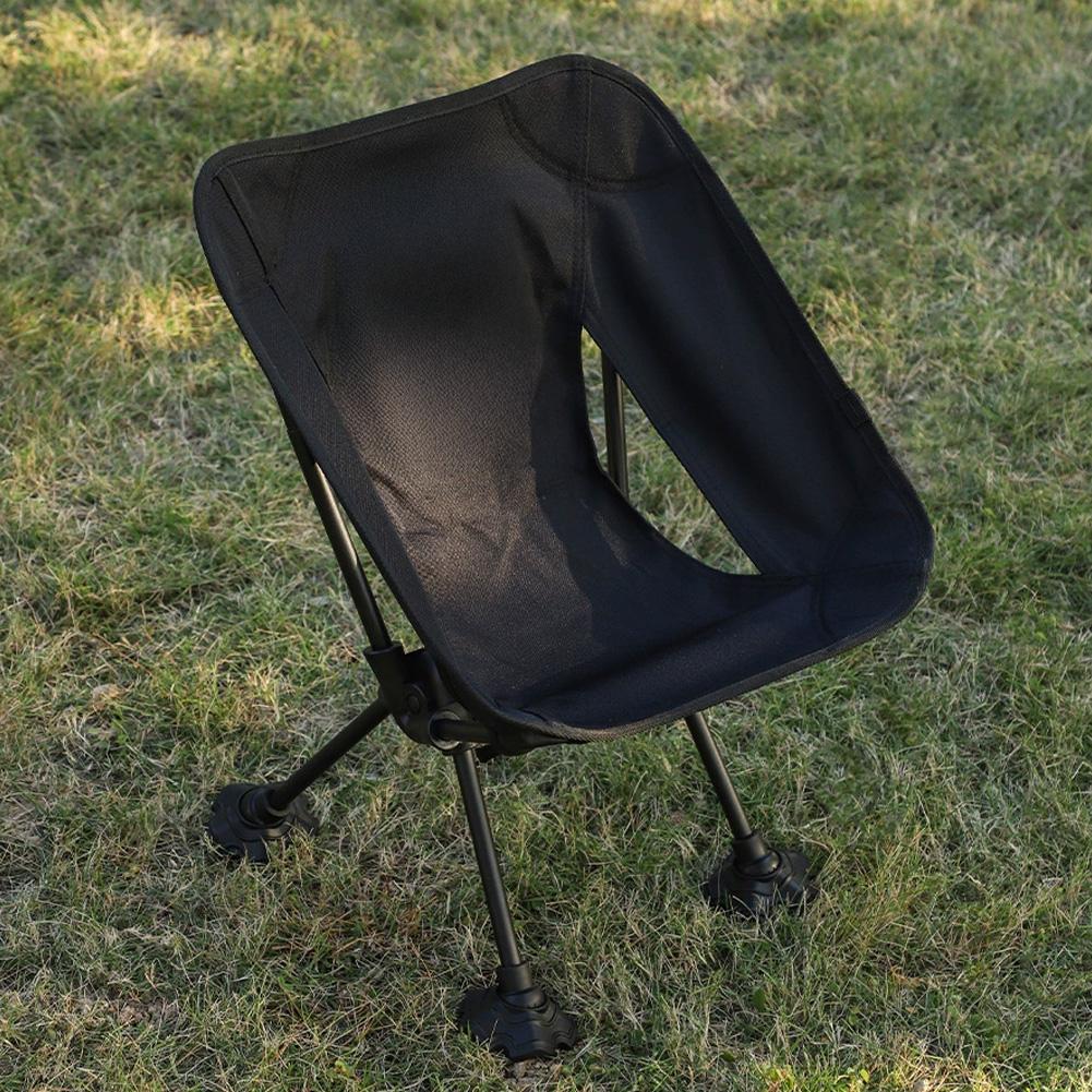 4 STÜCKE Outdoor Camping Mondstuhl Fußabdeckungen Rutschfest und Einsinkschutz Drehbare Fußpolster Campingzubehör