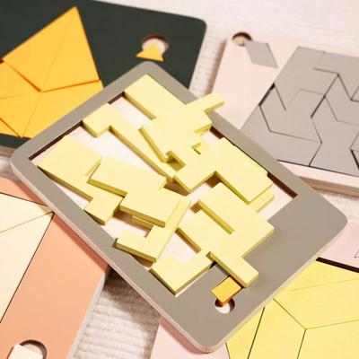 Puzzle a hlavolamy – Hlavolamy