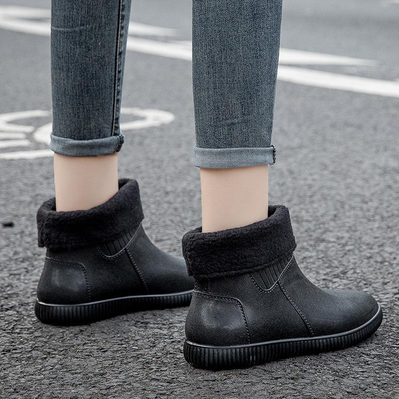 Kitchen work waterproof shoes rain shoes rain boots non-slip women's summer adult rubber shoes overshoes short tube thickened fashion