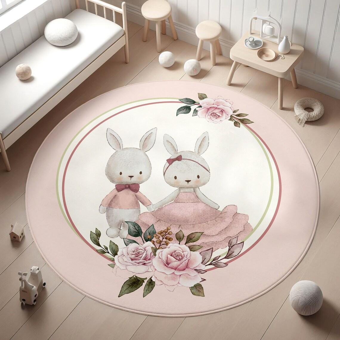

Cute Rabbit Print Round Area Rug for Kids Bedroom Anti Slip Washable Carpet for Home Living Room Round Floor Mat 60cm