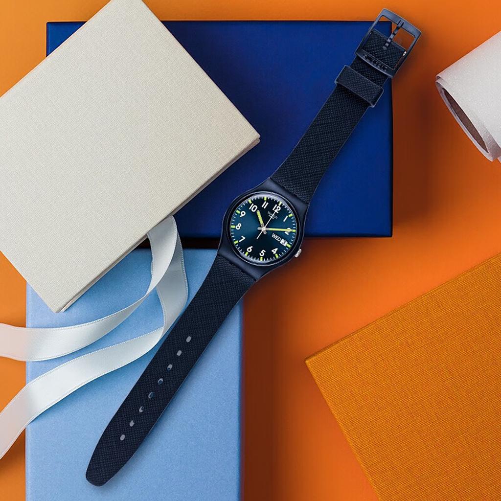 SWATCH Original Series Quartz Movement Simple Unisex Swiss Watch 34mm Blue Dial Plastic Case Silicone Strap SO28N702