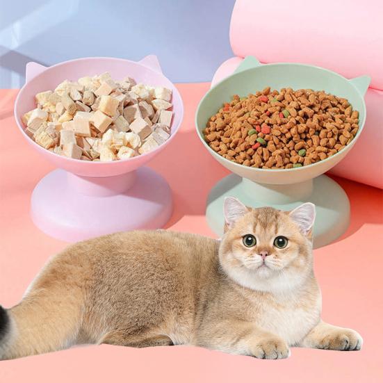 

Практичная гладкая поверхность, удобный дозатор корма для собак в мультяшной форме