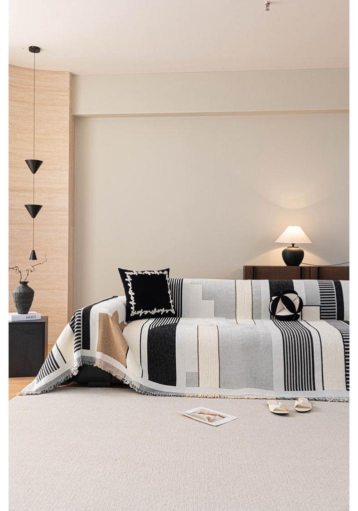 Geometric Non-Slip Sofa Cover: Light Luxury, Four Seasons Protection