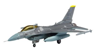 PLATZ US Air Force PACAF Demonstration Team Plastic Model 1/144 F-16C PF-40