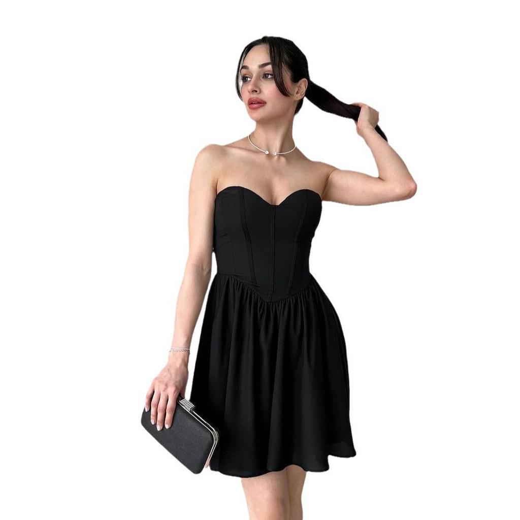 2024 Strapless Solid Color French Hepburn Style Mini Dress with Waist-Cinching Fishbone