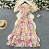 Sleeveless Dress with Frilly Waistband for Slimming Effect, Elegant Design, Fairy-like Long Dress