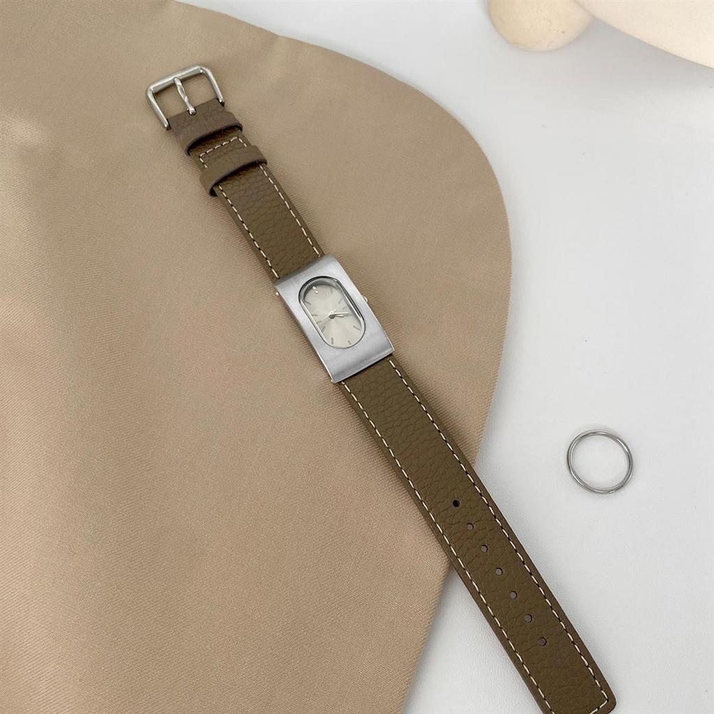 2025 new women's watch Angola red fashion women's simple temperament niche light luxury women's quartz watch