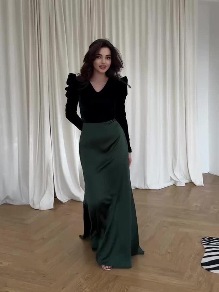 2024 Autumn Velvet Spliced V-neck Slimming Tie-waist Long Dress
