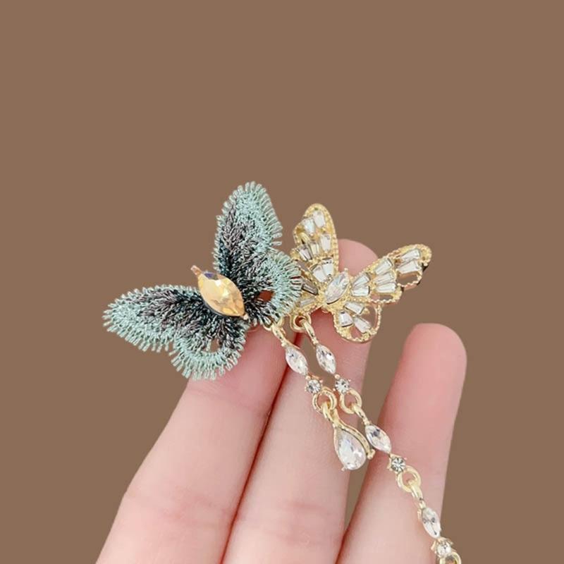 Sparkling Rhinestones Butterfly Tassels Brooch Animal Theme Lapel Badge Handmade Party Wear Decoration For Adults