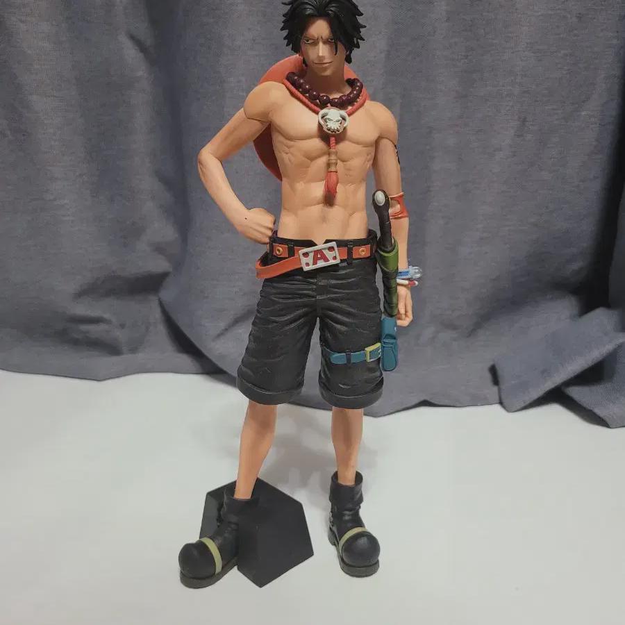 

Figure One Piece Ace