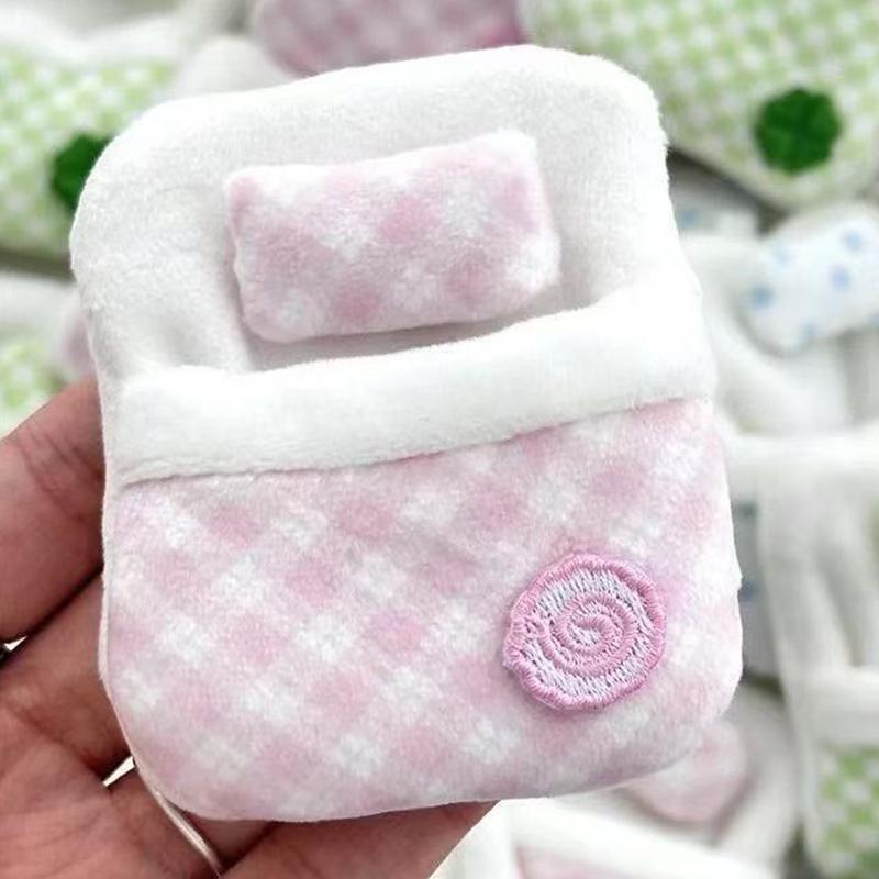 

Нова мила плюшева аніме-лялька-тварина Чотирилисна конюшина Ковдра Міні-лялька Спальний мішок Лялька маленька ковдра рожевий