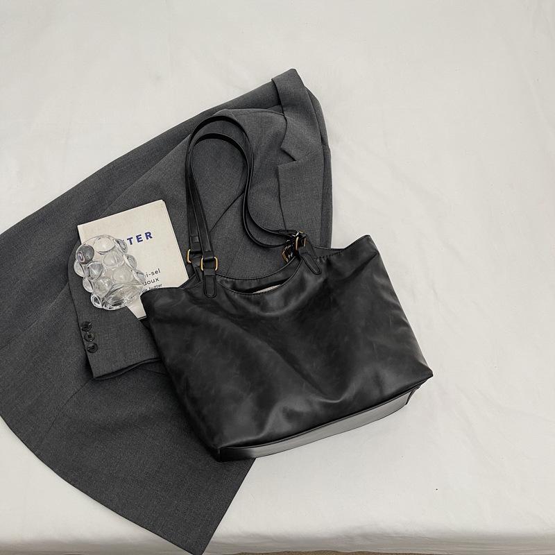 

Сумка-тоут Commuter большой вместимости для женщин 2024 года, осень-зима, ретро, повседневная сумка через плечо, сумка премиум-класса для подмышек