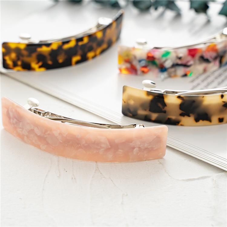 Tortoise Shell Pattern Curved Hair Barrette High Gloss Surface Mottled Texture Professional Elegant Side Pin Styling Accessory