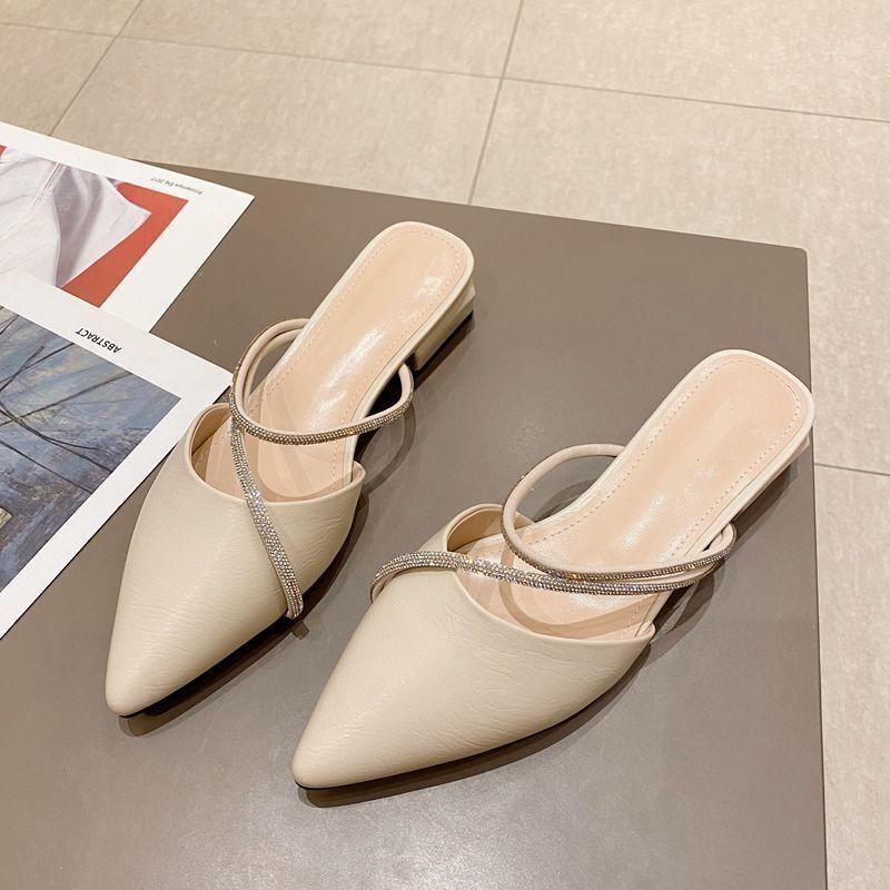 2025 new pointed metal fashion sandals Internet celebrity personality versatile out of the street Muller shoes women's rhinestone slippers