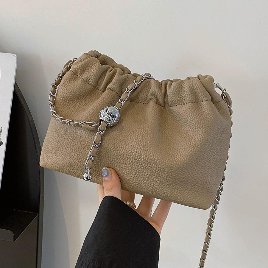 Leather Women's Crossbody Small Bag, Women's Autumn and Winter Pleated Cloud Bag, High-end Chain Single-shoulder Bag