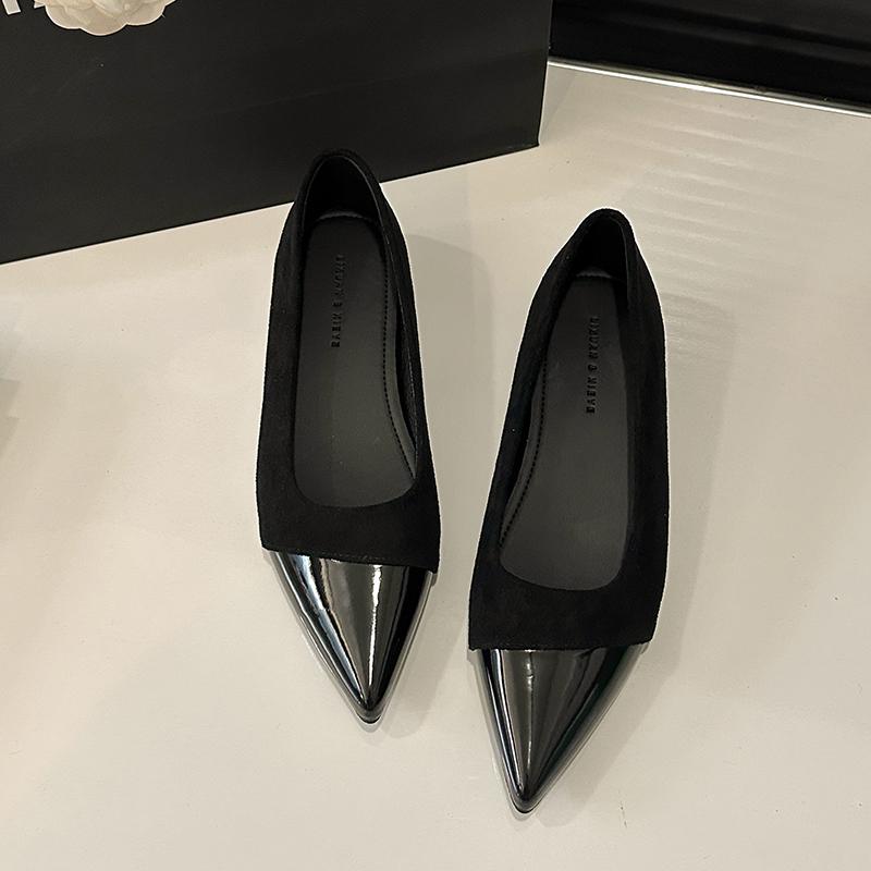 

Модная женская обувь с французским острым носком 2025 весна новая элегантная универсальная элегантная женская обувь с мелким вырезом на низком каблуке однослойная 35 чёрный