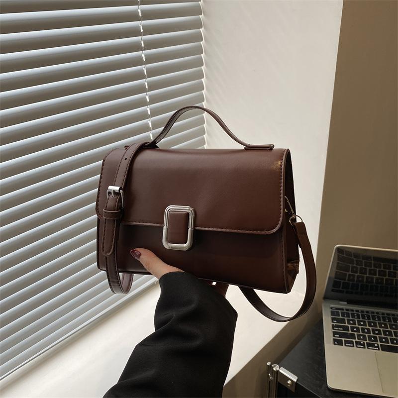 This Year's Popular Fashion Retro Small Bag Women's 2025 New French Niche Design Shoulder Crossbody Small Square Bag
