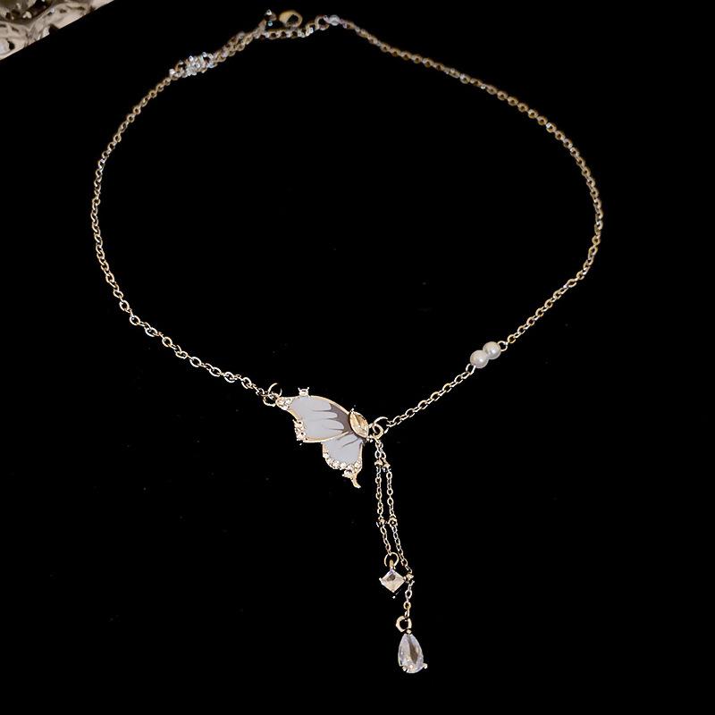 GemChic Women's New Exquisite Butterfly Crystal Zircon Necklace Fashion Sweet Clavicle Chain Birthday Christmas Jewelry Gift