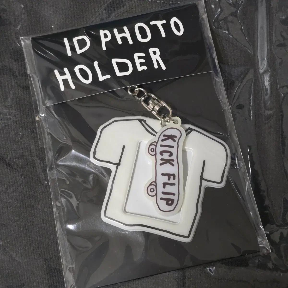 KICKFLIP (Unopened) Debut Pop-Up ID Photo Holder