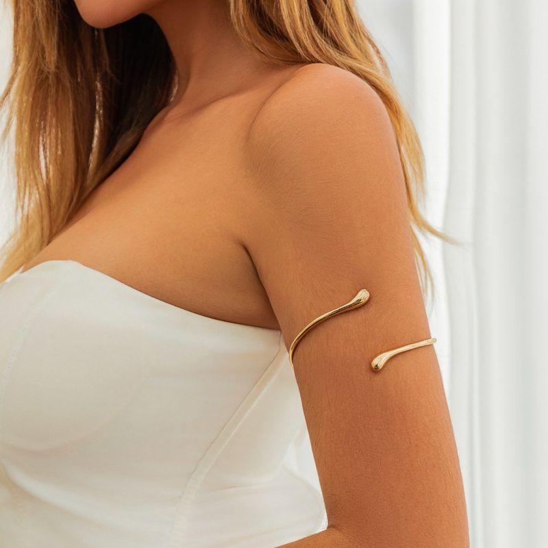 

European and American Design Lava Open Arm Chain Fashion Arm Ring Liquid Wind Simple Bracelet Water Drop Metal Arm Bracelet Women 01 Light Gold 0285
