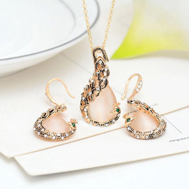 Timeless Women Crystal Jewelry Set With Stunning Peacock Design Necklace And Earrings For All