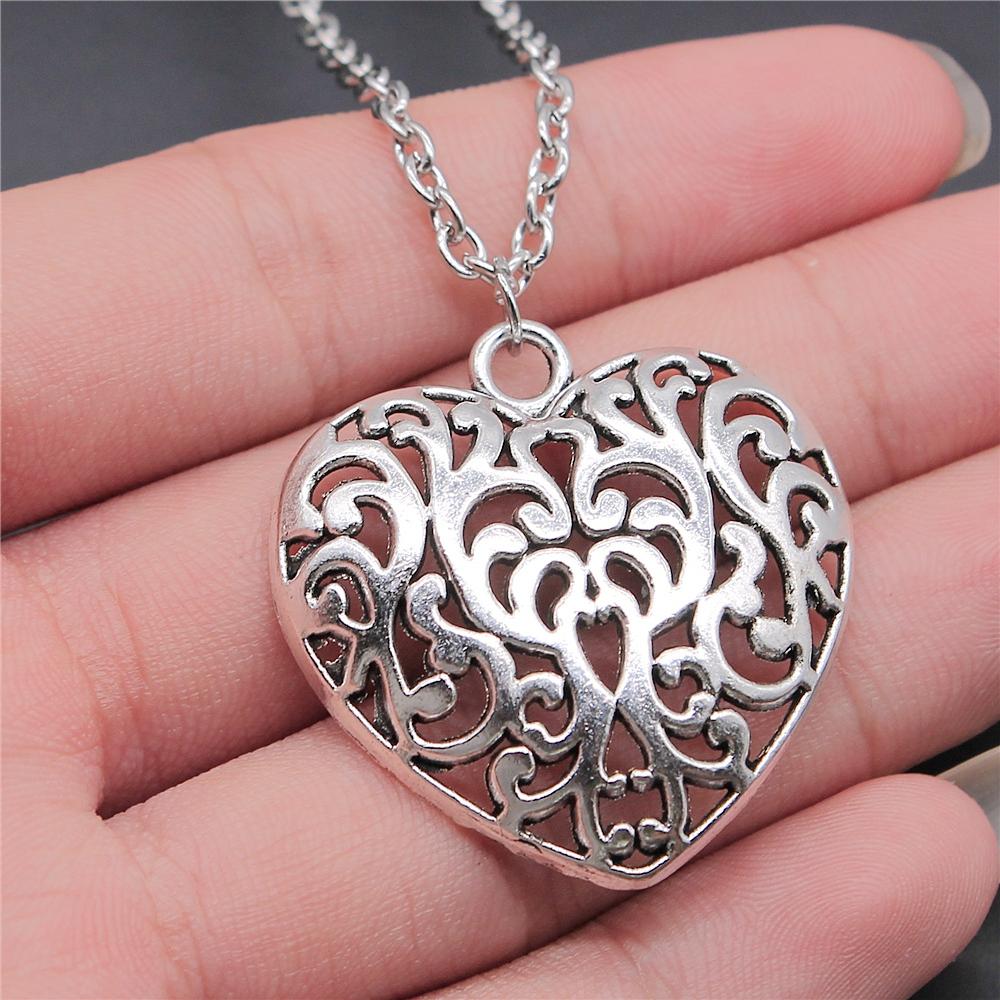 3D Hollow Heart Pendant Necklace Vintage Antique Silver Color Carved Heart Pendant Necklace For Women Long Metal Chain Necklace