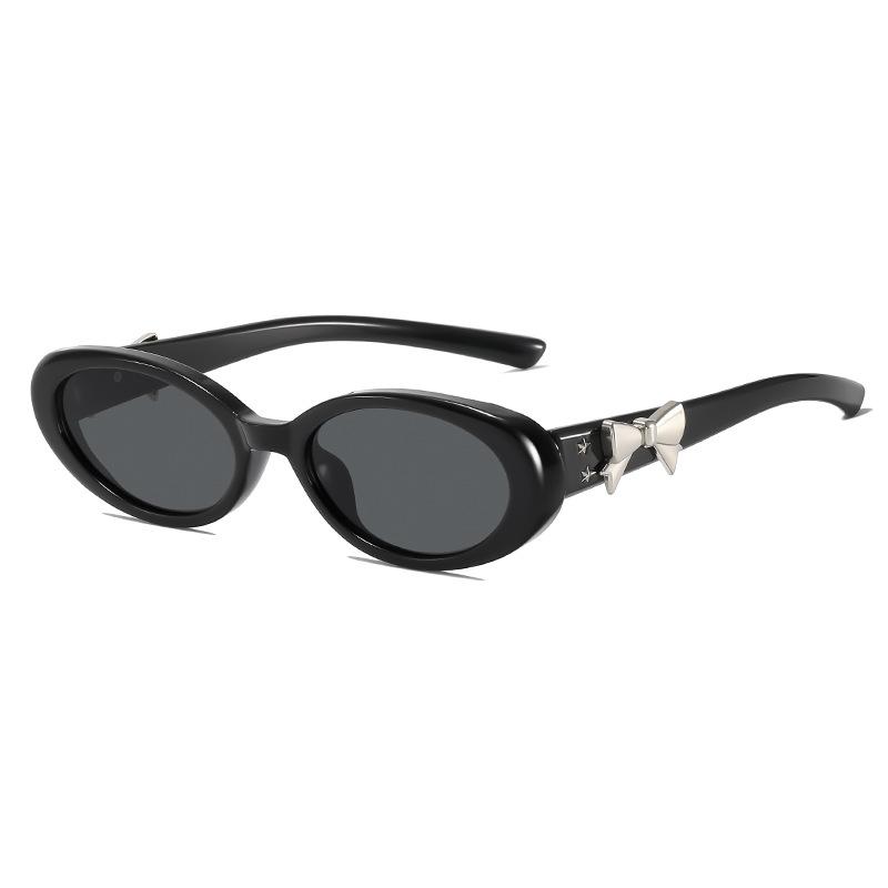 Retro Sunglasses Women Luxury Brand Designer Bow Small Oval Sun Glasses Ladies UV400 Cute Sexy Black Eyewear
