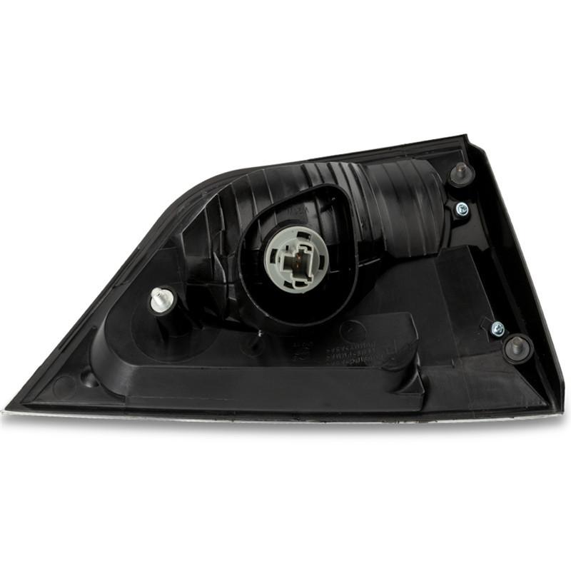 8331A064 8331A065 Rear Left Right Tail Light Inner Lamp For Mitsubishi Outlander XL 2.4L 3.0L 2007 2008 2009 2010 2011 2012