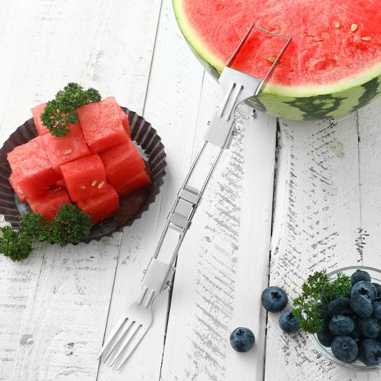 

Складной резак для арбуза, инструмент для нарезки, из нержавеющей стали, вилка для арбуза с двойной головкой, резак для фруктов для домашней вечеринки, кемпинга, кухни, легкий, компактный 1pc
