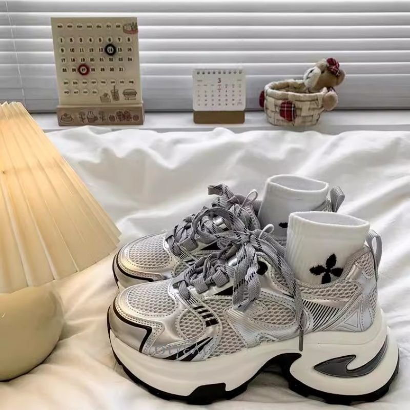 Mesh breathable casual dad shoes women's 2025 spring and autumn new versatile thick-soled small man height increase travel sports shoes