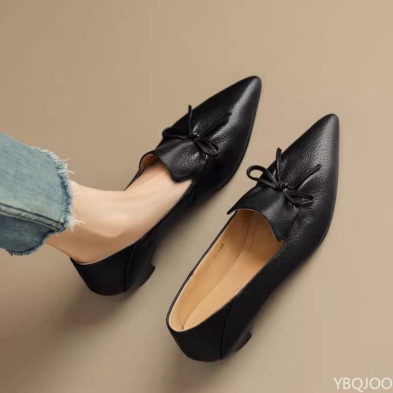 Fashion 2025 new Genuine leather retro pumpslady elegant shoes Women's pointed Toe mid Heels shoes women simple comfotable shoes
