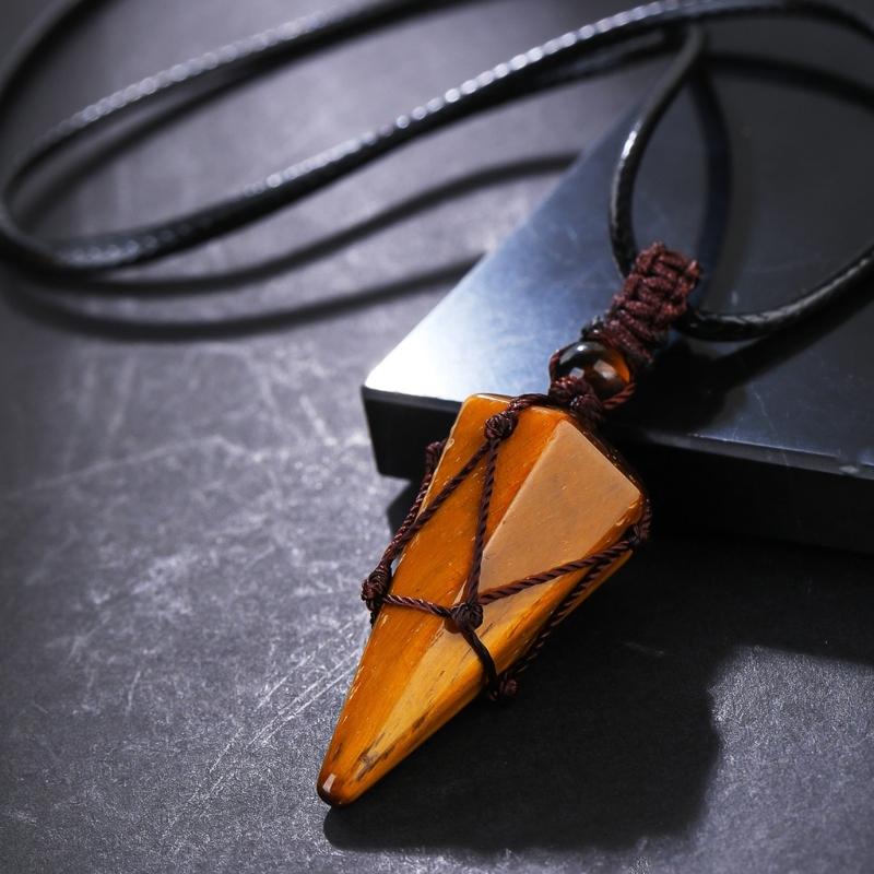 Hexagonal Cone Mesh Pendant Necklace With Natural Opal Gemstones Elegant Portable Jewelry for Women
