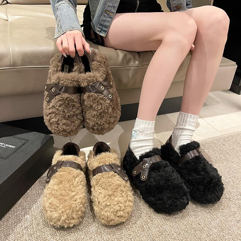 Thick-soled fluffy shoes for women to wear outside 2025 autumn and winter new bag head half slippers with velvet to keep warm ins home cotton dr