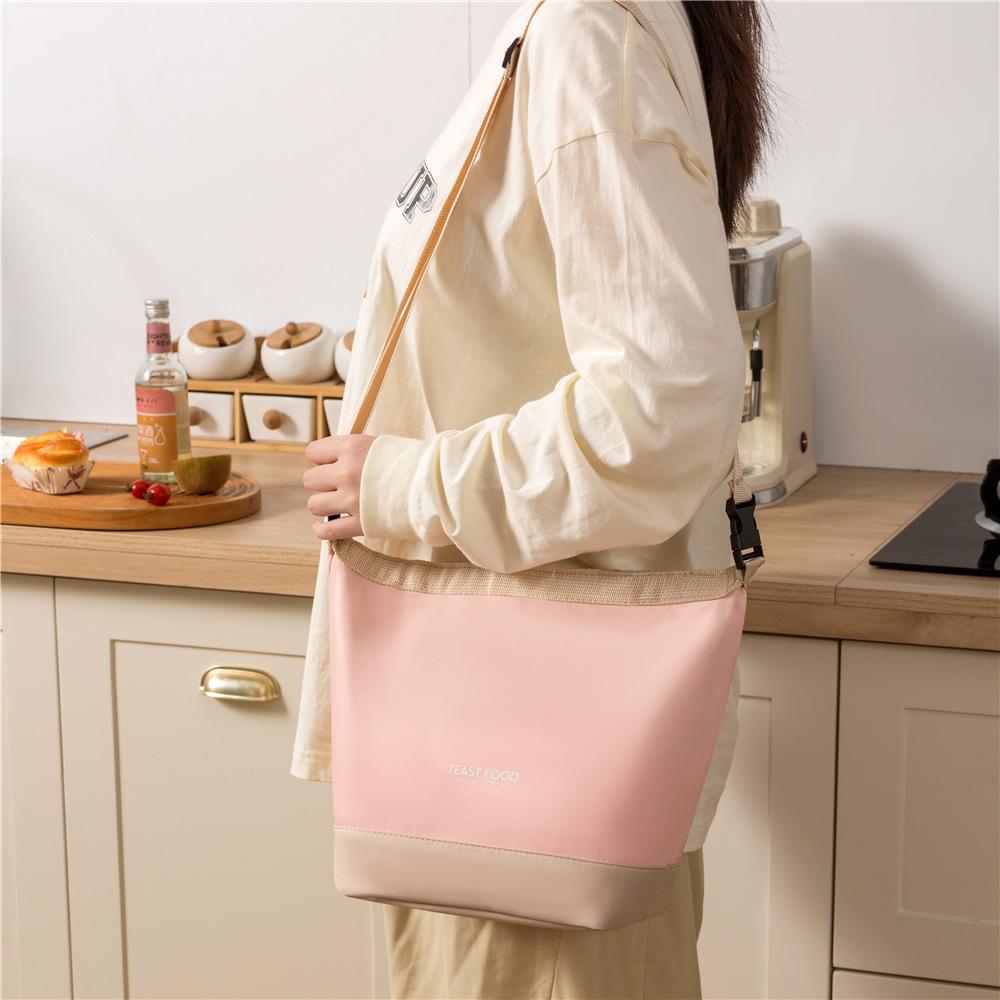 New Crossbody Handheld Lunch Bag with Shoulder Strap, Lunch Bag, Travel Outdoor Picnic Bag, Insulated Bag, Bento Bag