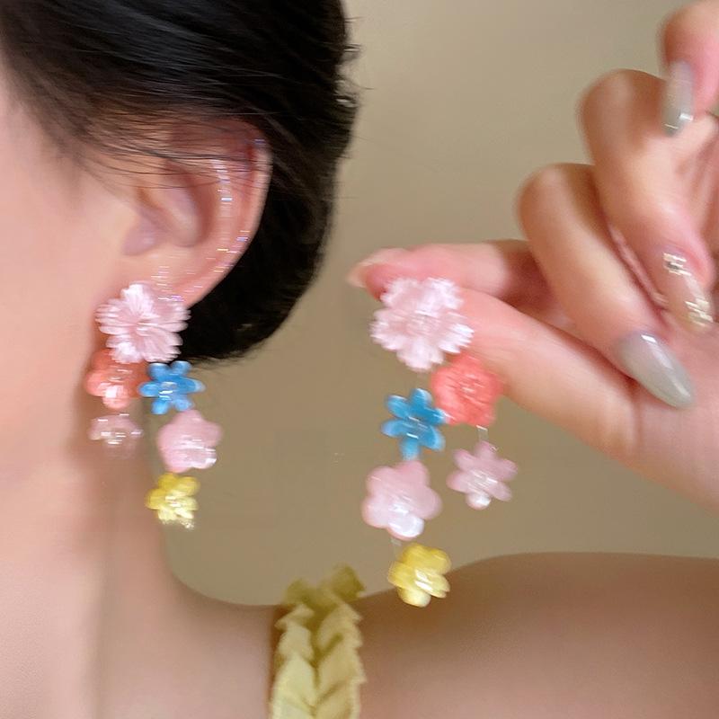 Resin Color Flower Tassel Earrings Sweet Small Fresh Dopamine Stud Earrings Simple Fashion Niche Earrings