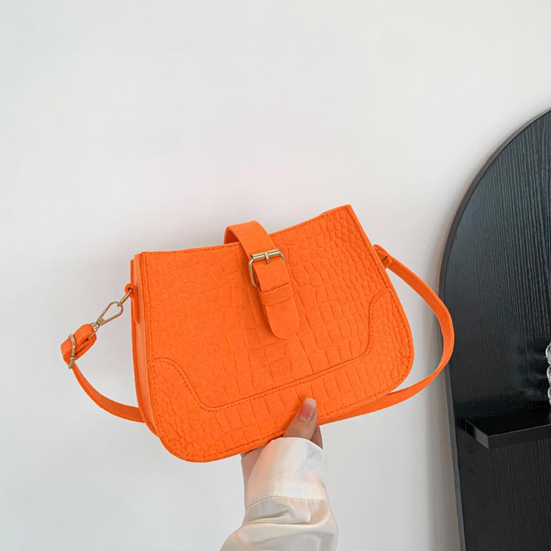 Fashionable Spring Felt Handbag For Women With Chic Solid Color Options Ideal For Urban Style оранжевый