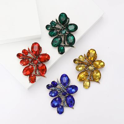 Vintage Fashion Alloy Rhinestone Brooch Personality Creative Ladies Suit Shawl Brooch Ornament Pin