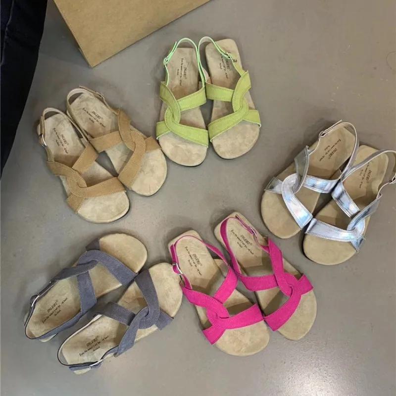 Модная женская обувь 2024 года с пряжкой — фото 3