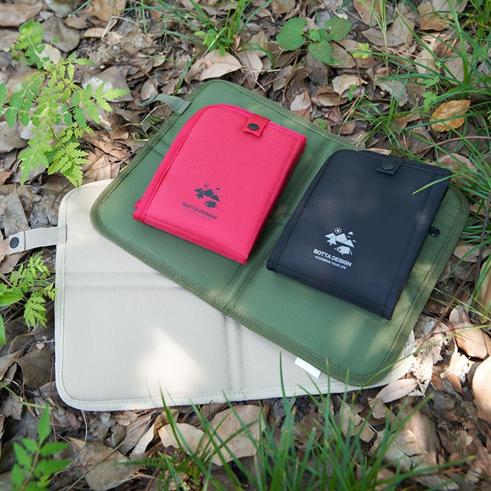koundeneko Folding Cushion Leisure Seat Ultra Lightweight Compact Outdoor Waterproof