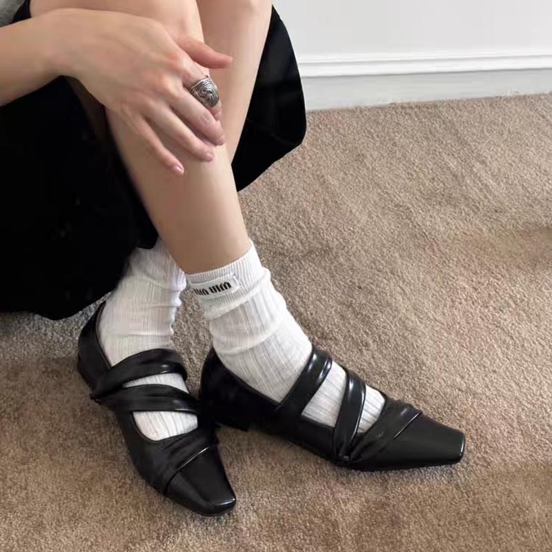 

Women Flats Soft Bottom Single Shoes Women Easy To Wear Simple Style Four Season Shoes Female Fashion Outdoor Loafers Women 35 чорний