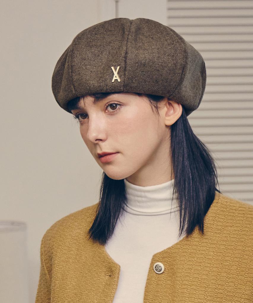 Bajal Va Studded Octagonal Wool Beret Brown