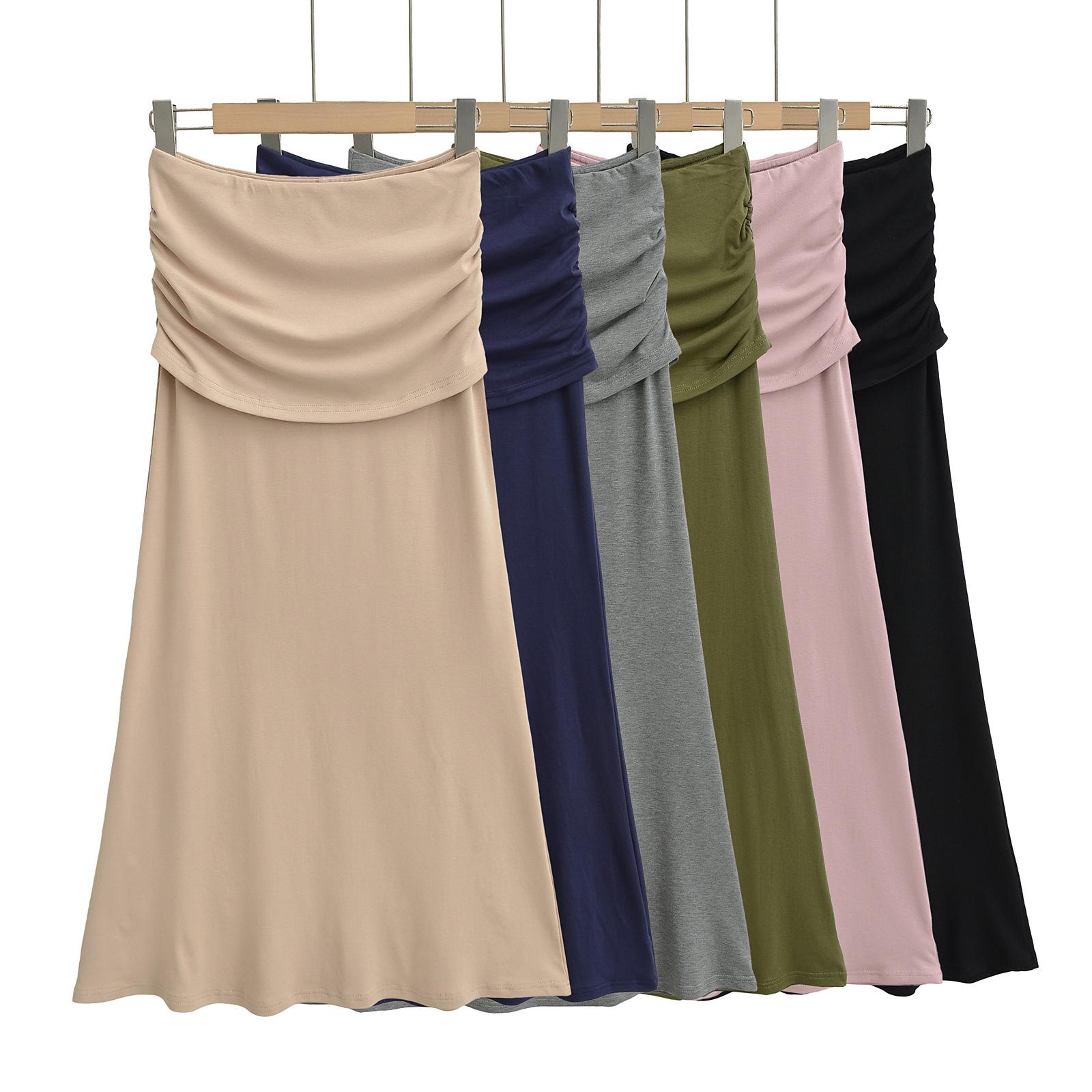 

Kardashian-Inspired Pleated Fishtail Midi Skirt for Spring/Summer 2025 Small