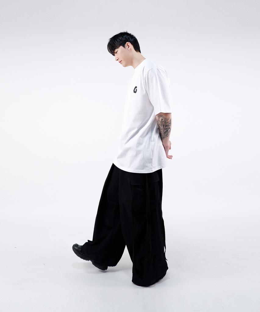Gupeuopeuseutyudio Gofs Main Logo T-Shirt White (Black)