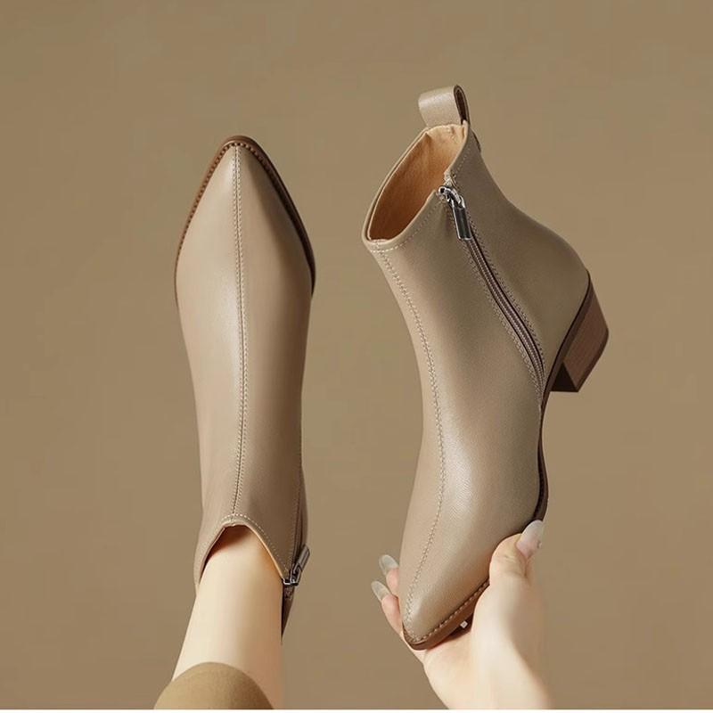 Fashion 2025 Black Leather Women Ankle Boots Side Zipper Decor Flats Chelsea Botas Mujer Vintage Brown Autumn Knight Botines Femmes