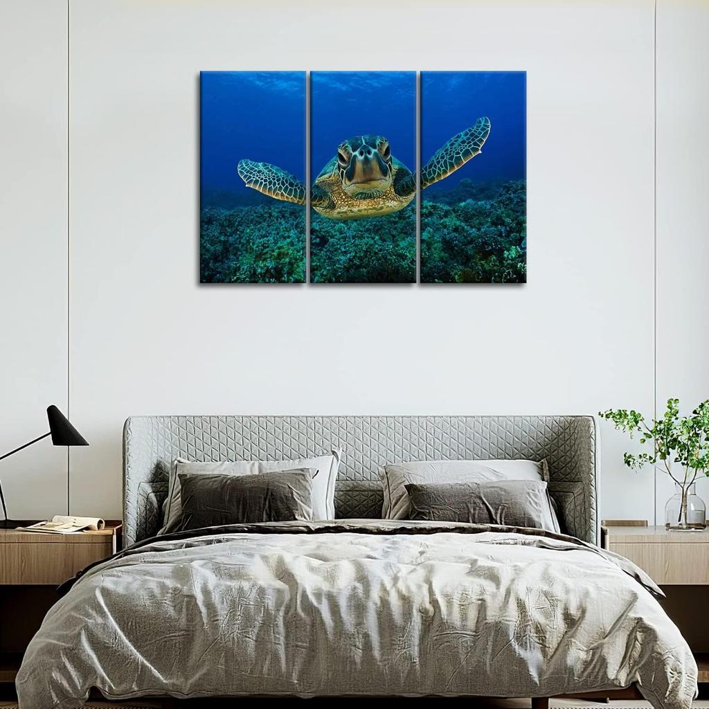 Turtle In the Blue Ocean Canvas Pictures Artwork 3 Panel Marine Life Painting Prints for Bathroom Living Dining Room Kitchen No Frame