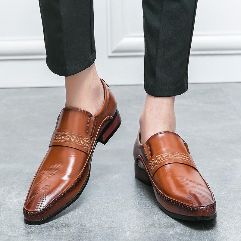 Retro Brown Leather Shoes Men High Quality Classic Men's Dress Shoes Business Wear Formal Shoes For Men Sapato Social Masculino