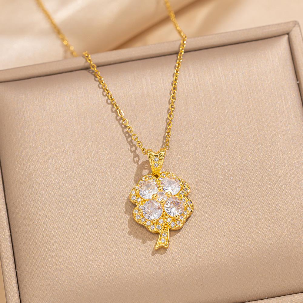 

Elegant Full-Crystal Four-Leaf Clover Necklace & Stud Earrings Set, Minimalist Titanium Steel Jewelry, Fashionable Gift for Women 8928 gold necklace